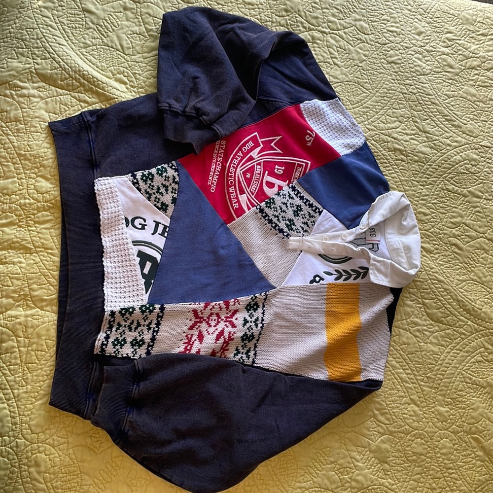 Never worn Pacsun patch sweatshirt
